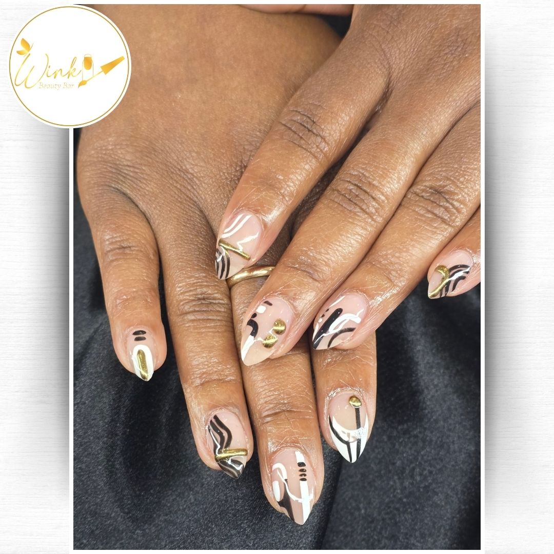 Wink Beauty Bar 1704